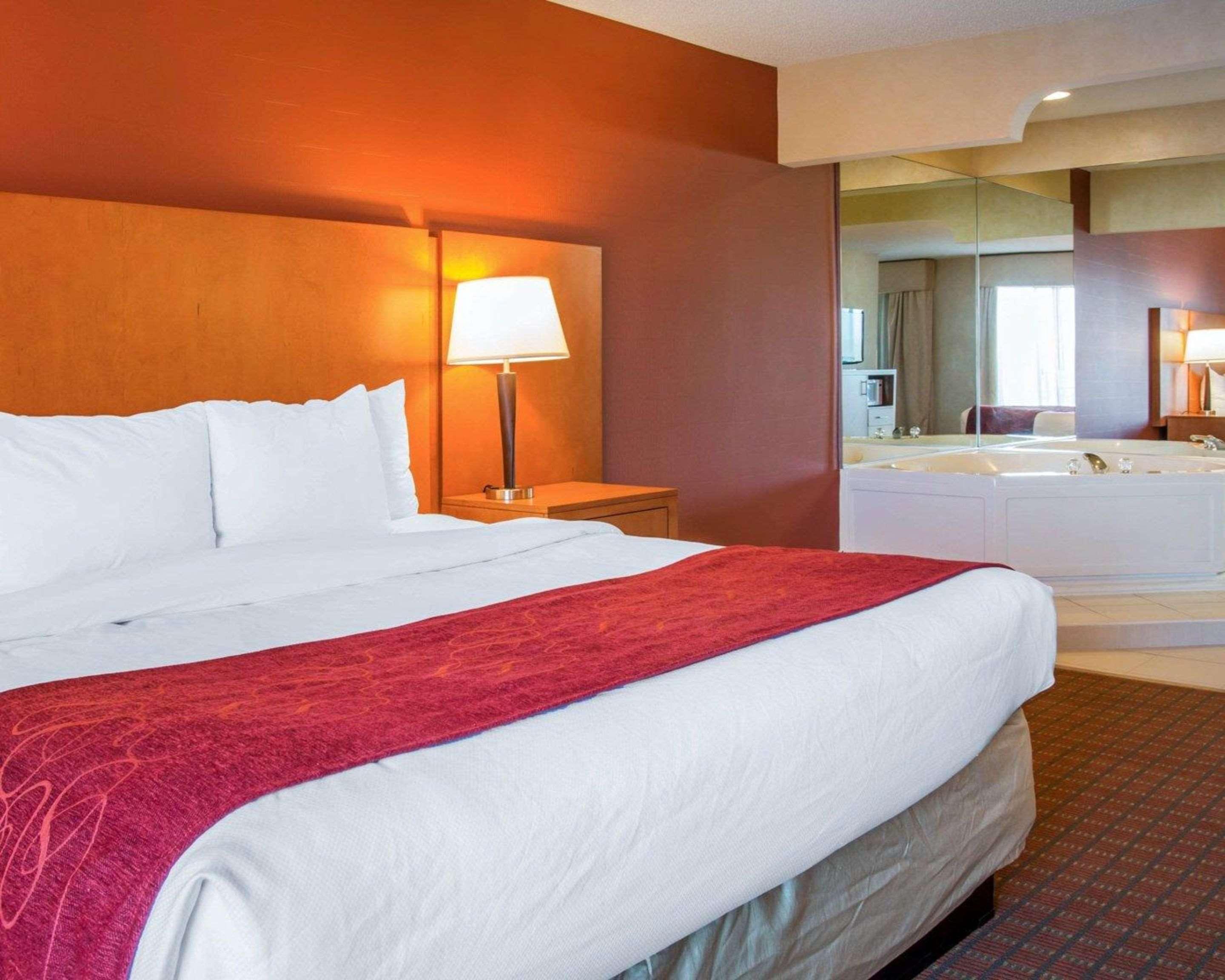 Comfort Suites Auburn Hills-Detroit Kültér fotó