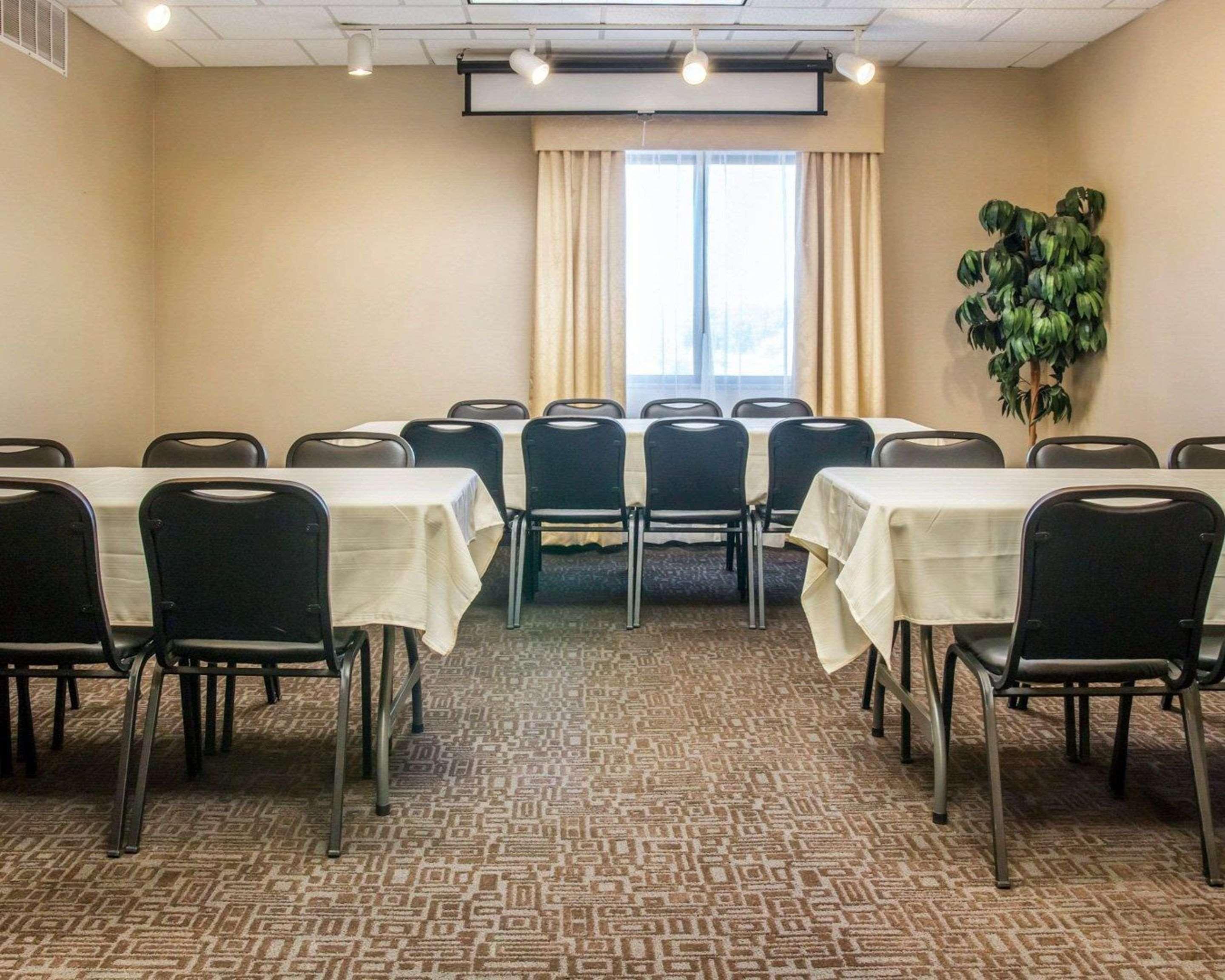 Comfort Suites Auburn Hills-Detroit Kültér fotó