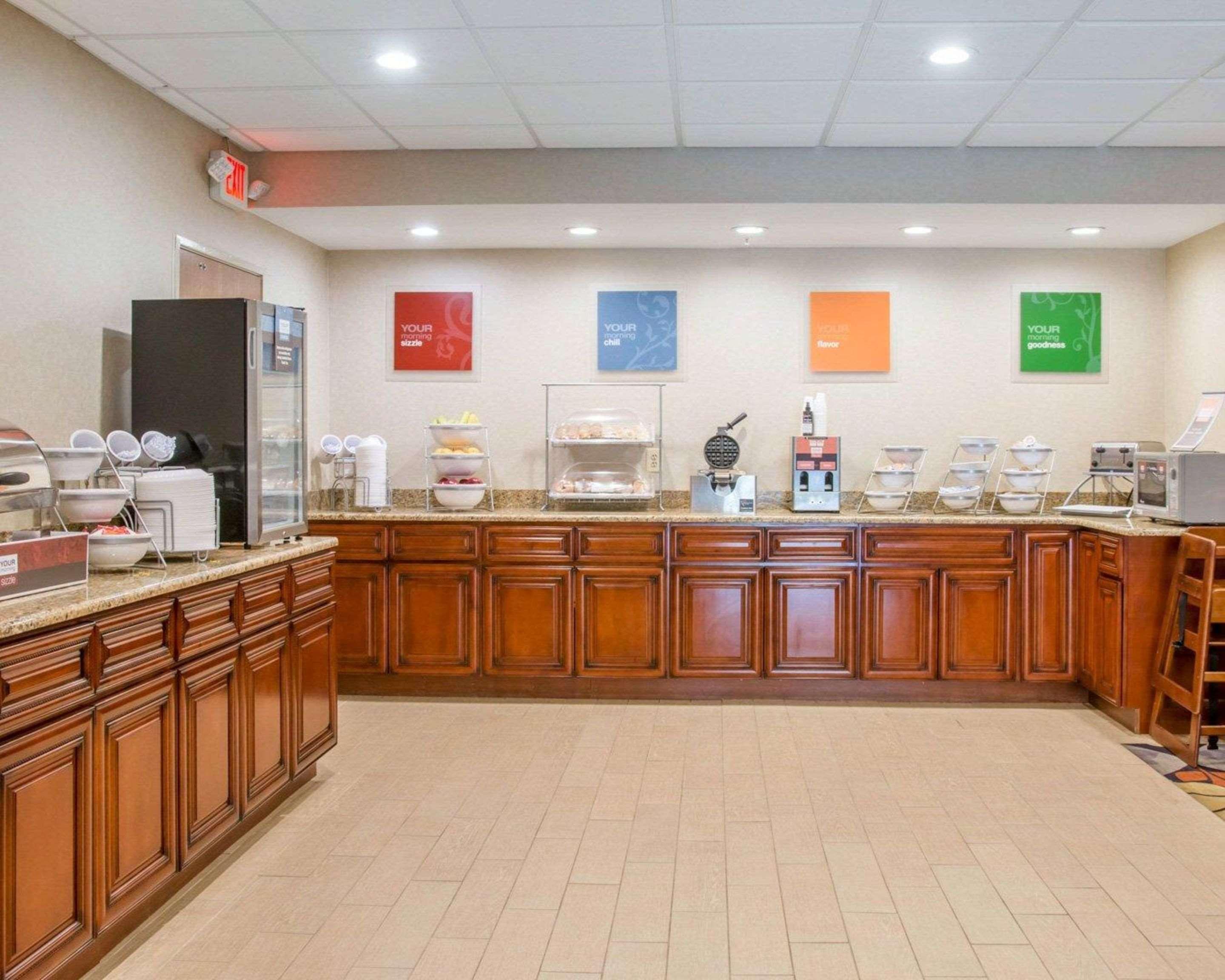 Comfort Suites Auburn Hills-Detroit Kültér fotó