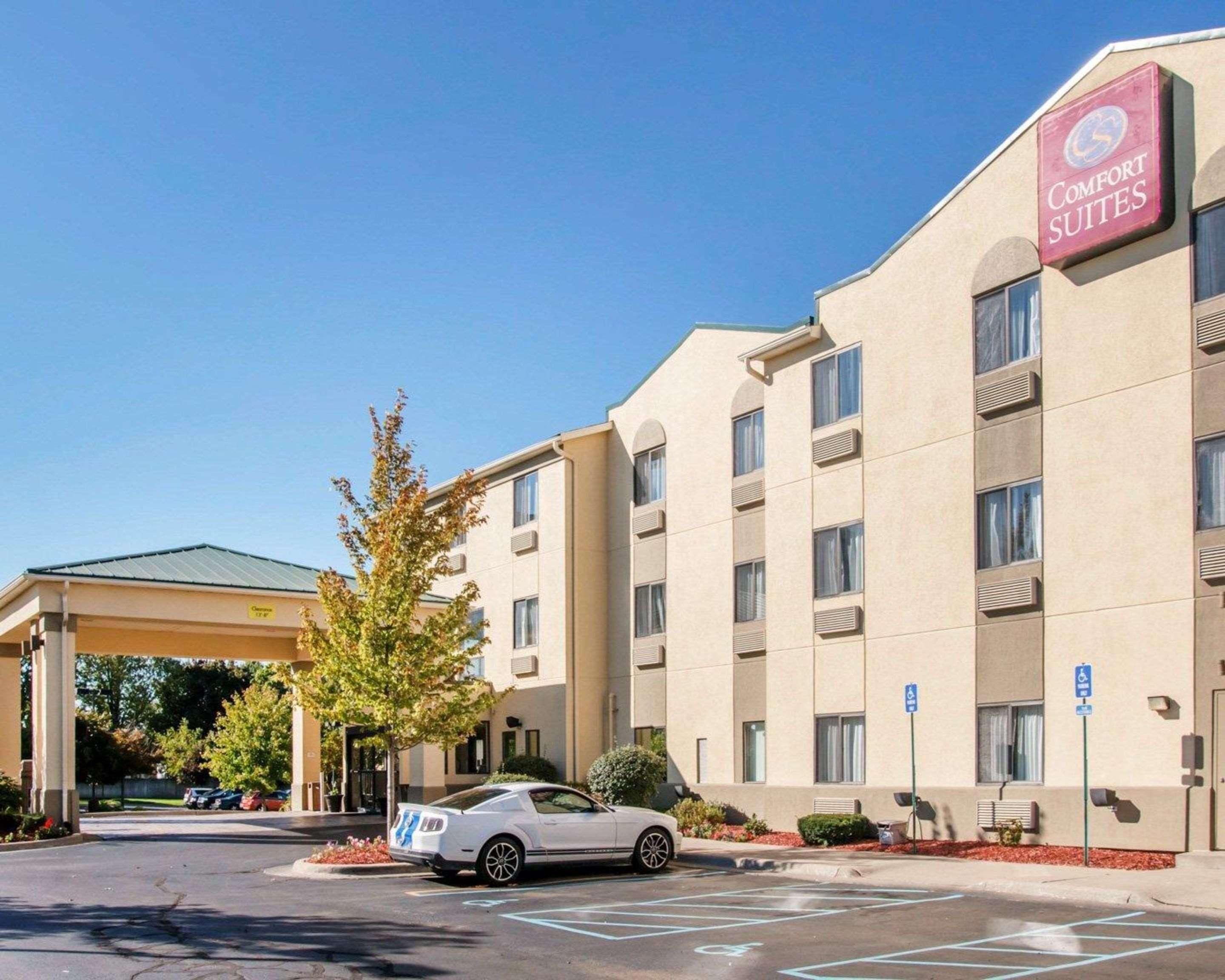 Comfort Suites Auburn Hills-Detroit Kültér fotó