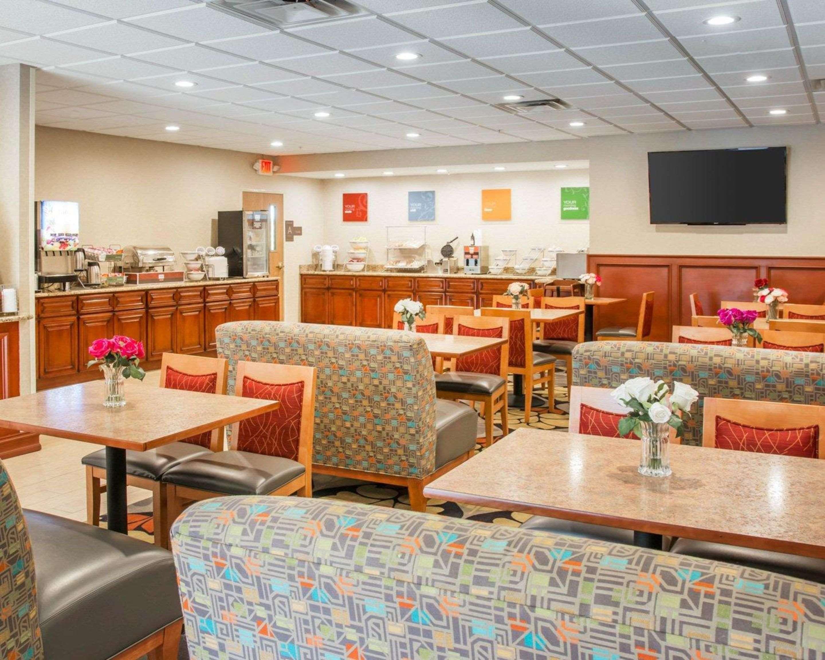 Comfort Suites Auburn Hills-Detroit Kültér fotó