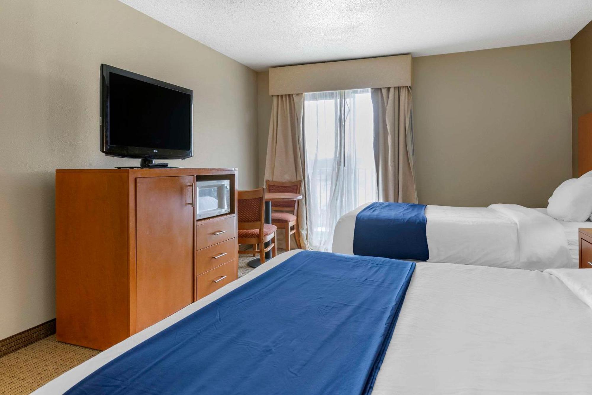 Comfort Suites Auburn Hills-Detroit Kültér fotó