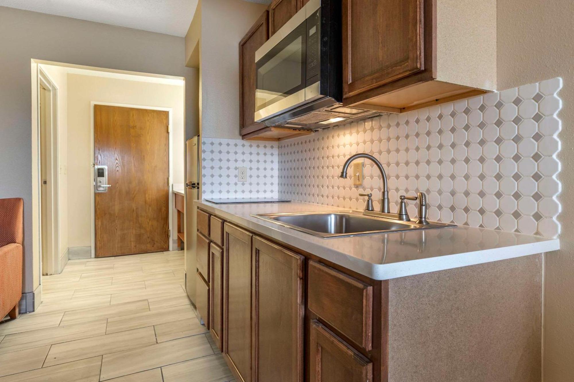 Comfort Suites Auburn Hills-Detroit Kültér fotó